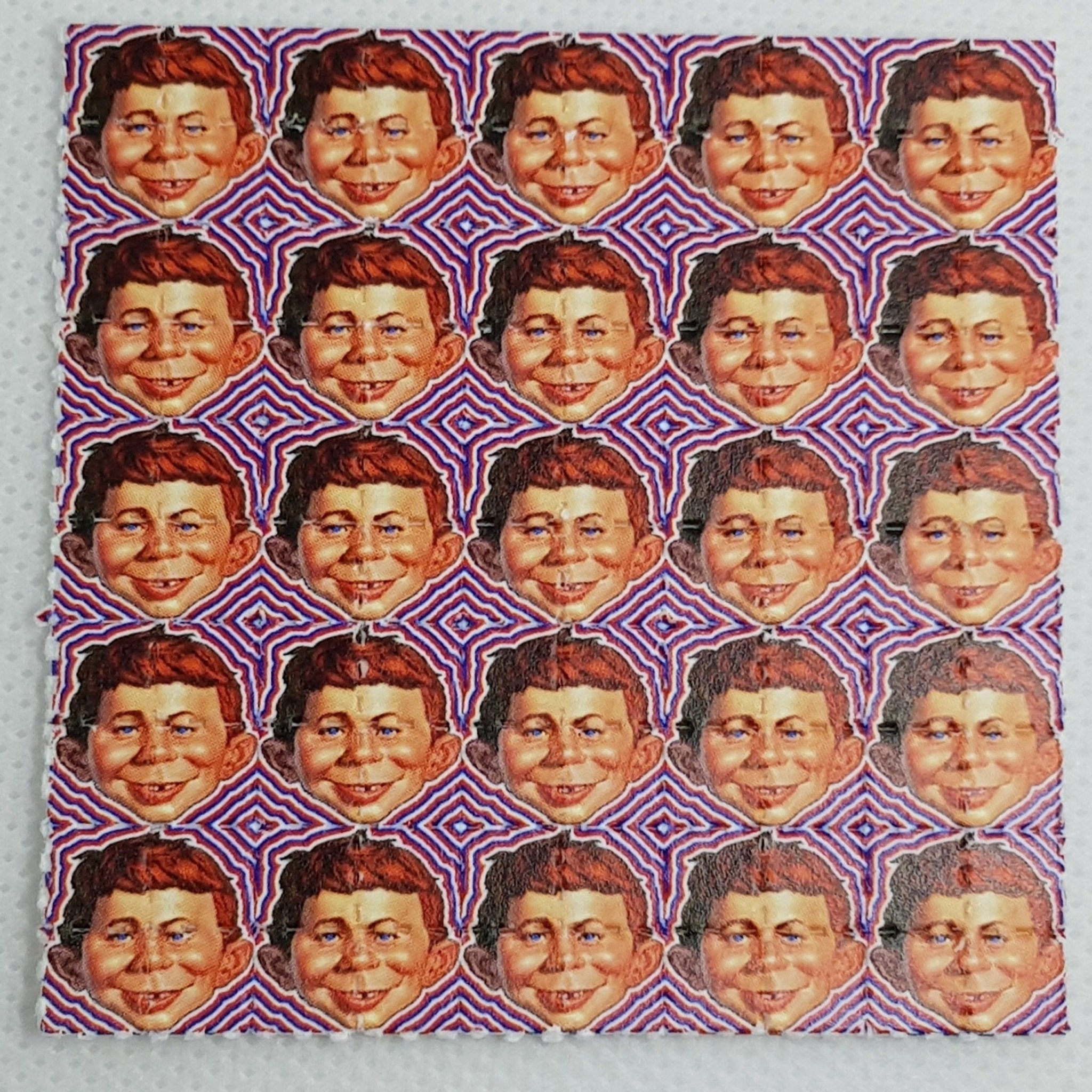 Alfred E. Neuman Mini Blotter Art - Blotter Store